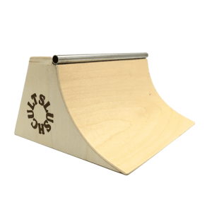 SLUSHCULT Wooden Quarter Pipe